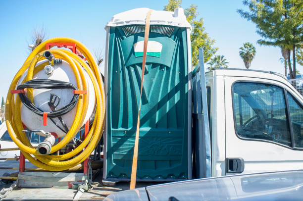 Best Portable restroom trailer rental  in Lombard, IL