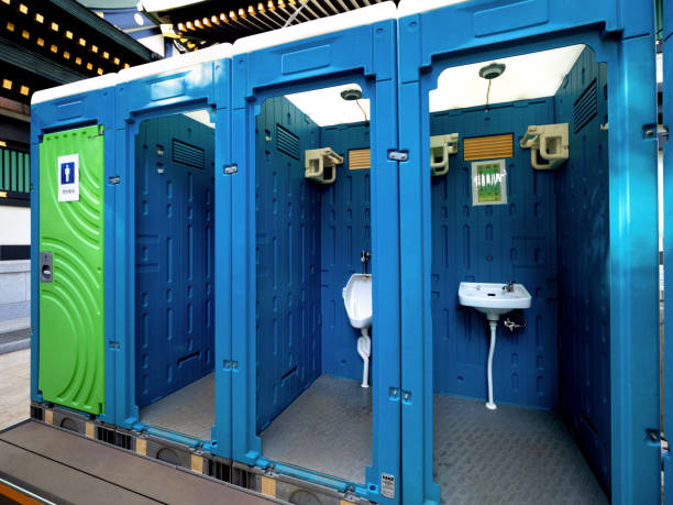 Best Wedding porta potty rental  in Lombard, IL